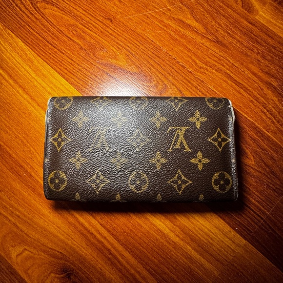 AUTHENTIC Louis Vuitton Porte Monnaie Monogram Pochette Credit Long Wallet - Picture 7 of 7